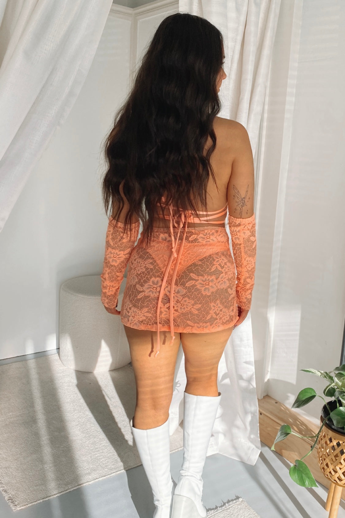 PEACHY LACE SET