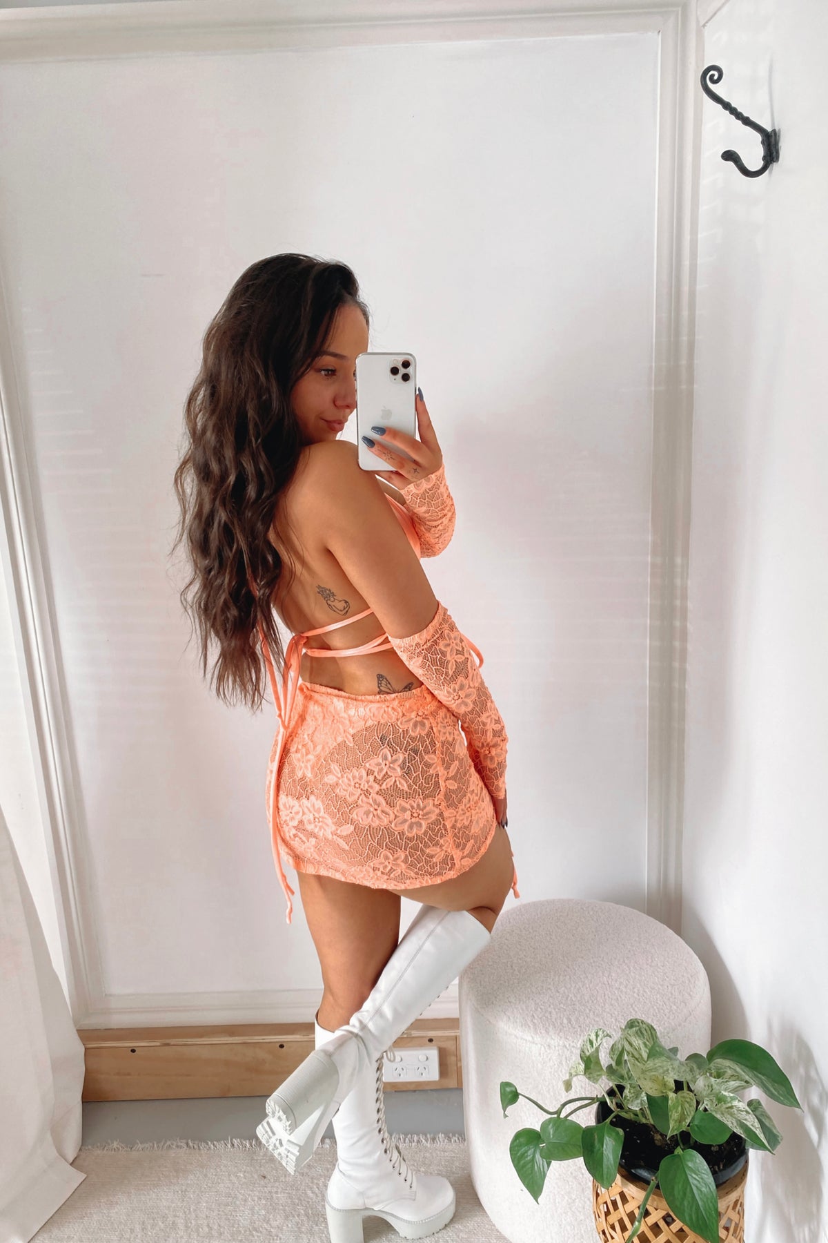 PEACHY LACE SET