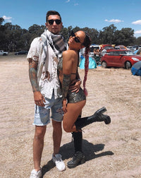 BLACK VINTAGE SUNGLASSES