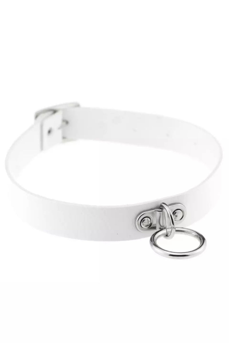 WHITE RING CHOKER