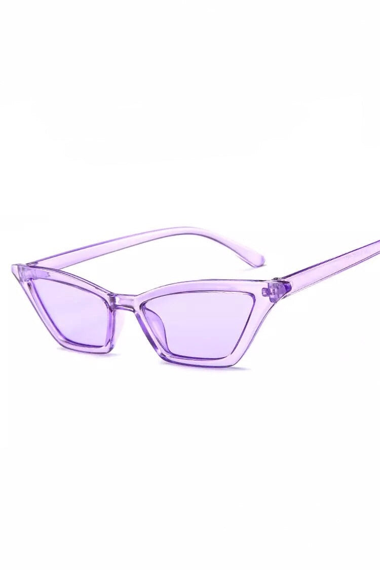 PURPLE VINTAGE SUNGLASSES