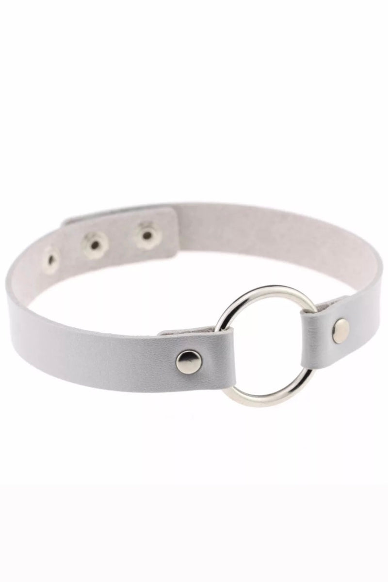 WHITE CIRCLE CHOKER