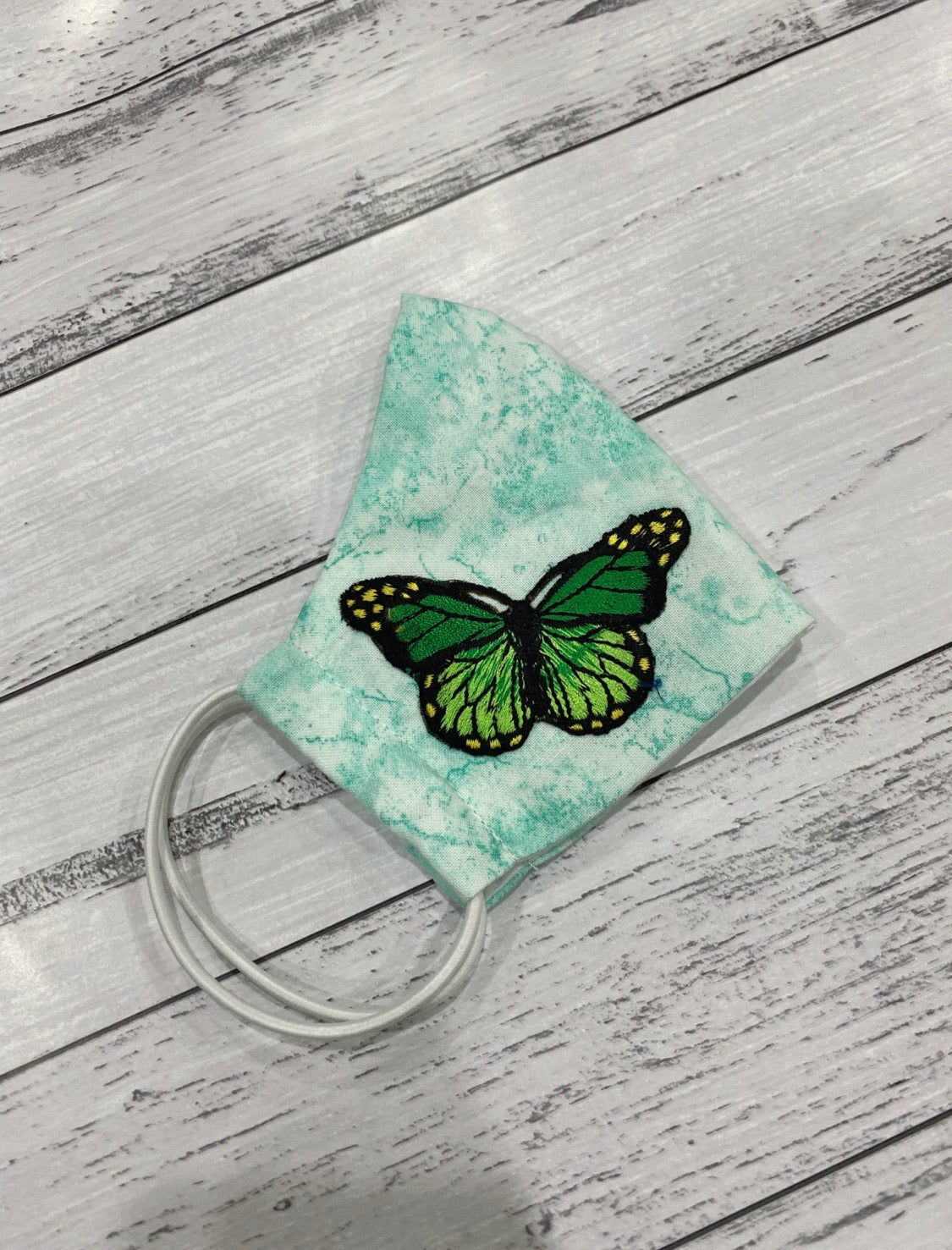 GREEN TIE DYE - BUTTERFLY
